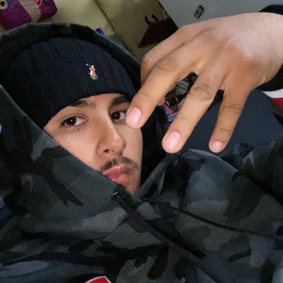 Meet your Posher, Manuel - Picture 1 of 1